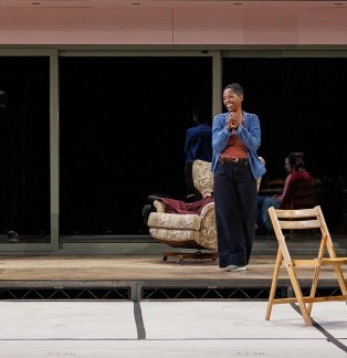 header_antigone_3.jpg